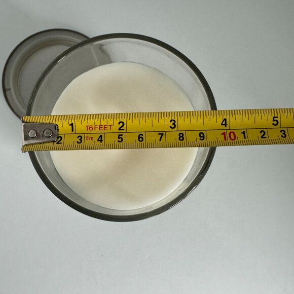 Chesapeake Bay AROMASCAPE 19 oz JASMINE + GARDENIA Double Wick TUMBLER Candle - Picture 3 of 5